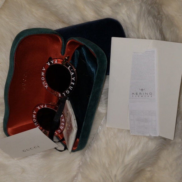 Authentic Gucci sunglasses - Picture 3 of 8